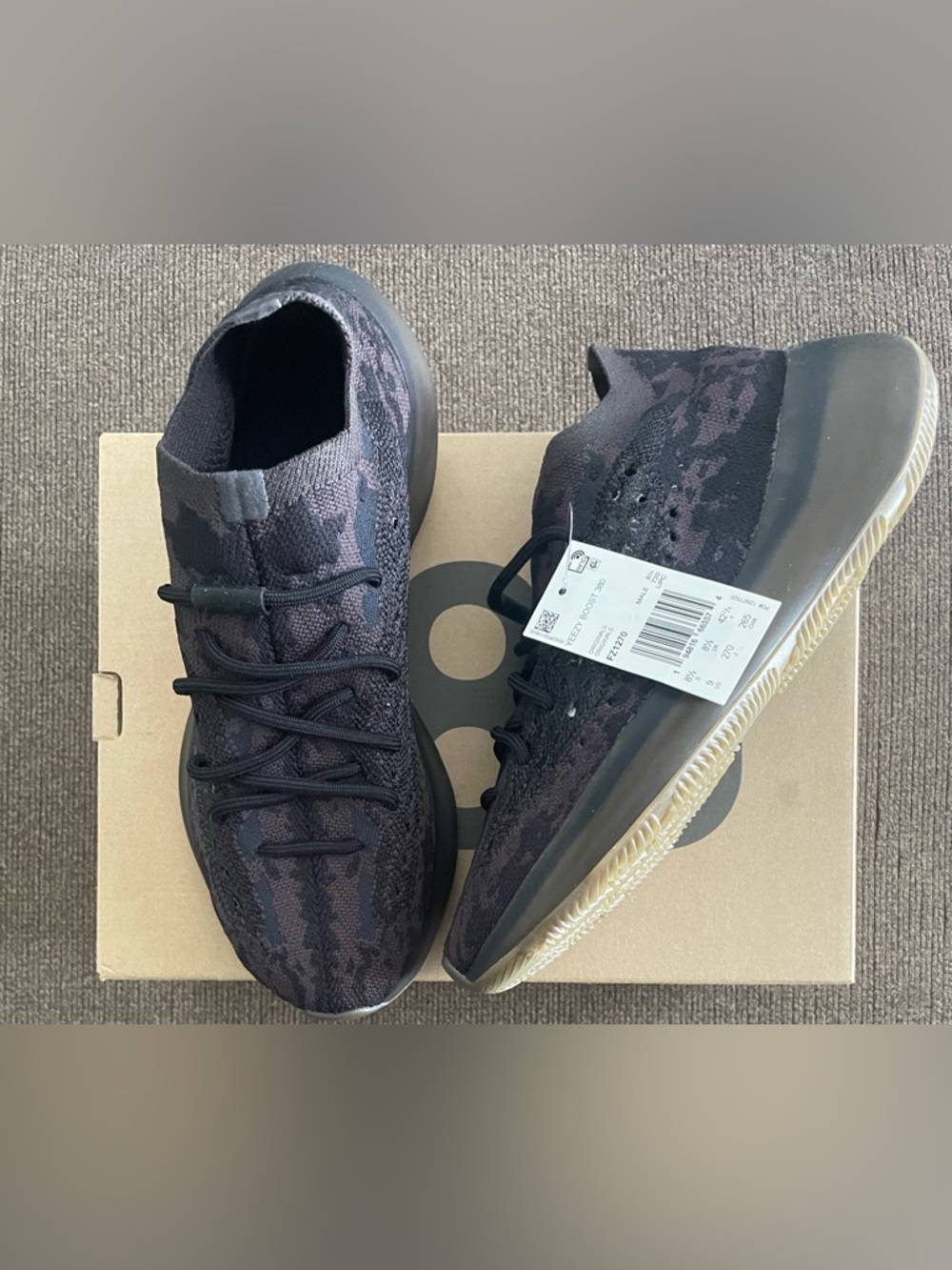 NWT Men’s Adidas Yeezy Boost 380 Onyx Non-Reflective Sneakers Size 9 ~ FZ1270